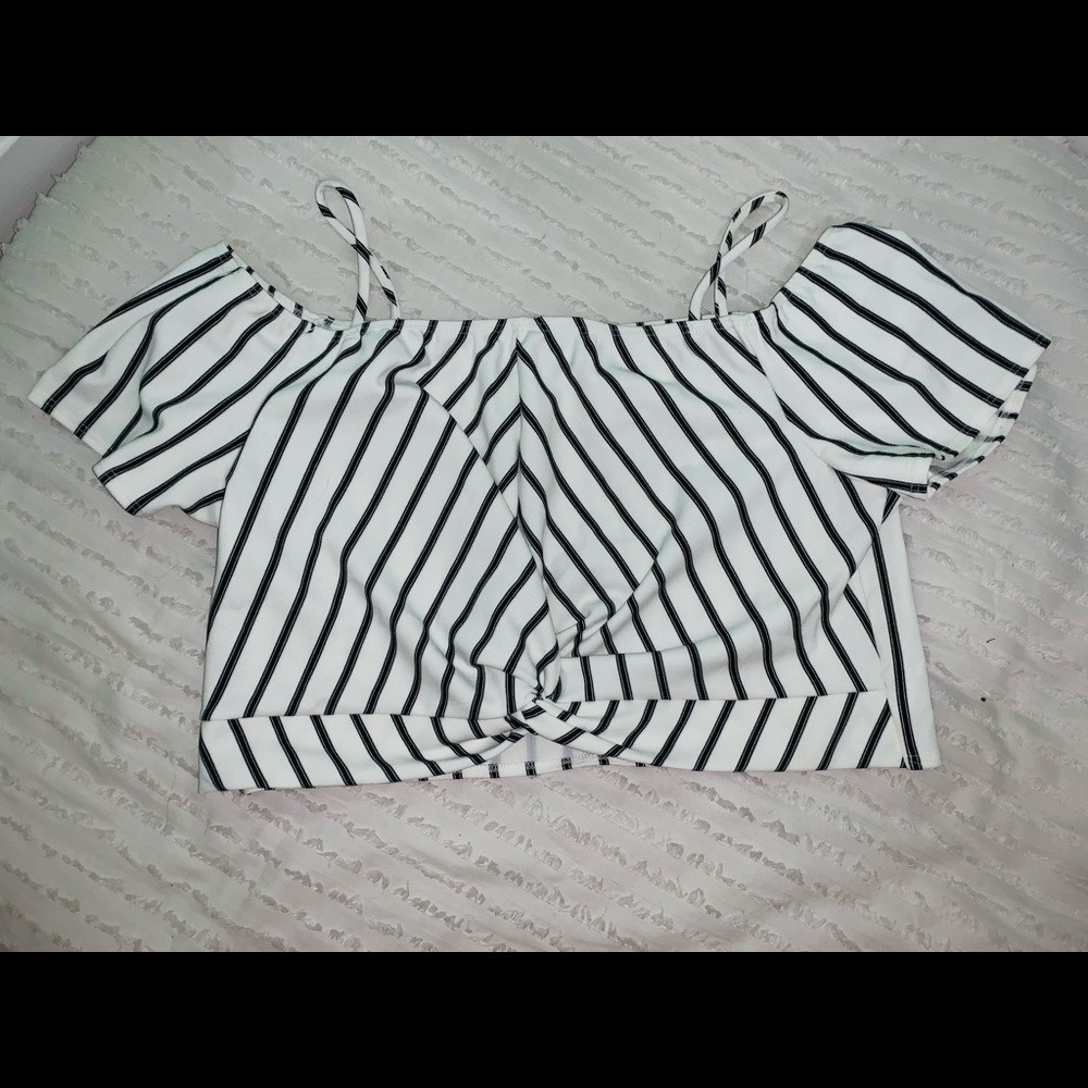Forever 21 Plus Striped Cold Shoulder Top
